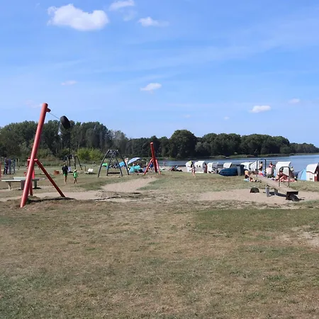 Ostseeferienhaus California * Циров