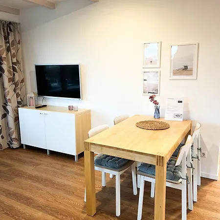 Ostseeferienhaus California * Циров